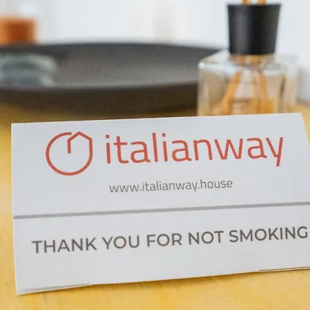 Italianway - Piazza Rossi 4 公寓
