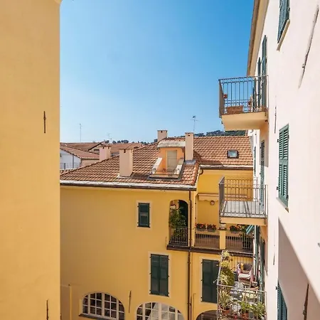 Italianway - Piazza Rossi 4 公寓 阿尔本加